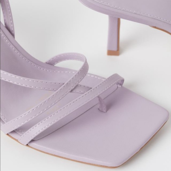 H&M Sandals - Picture 2 of 3